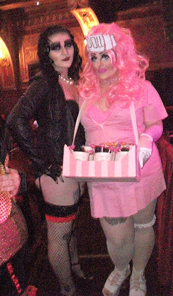 Image Copyright Pam H / TimeWarp - Click to return