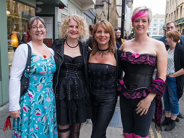 Image Copyright TimeWarp Webmaster / TimeWarp - Click to return