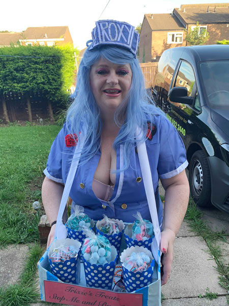 Image Copyright Pam / TimeWarp - Click to return