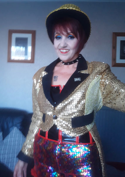 Image Copyright Pam / TimeWarp - Click to return