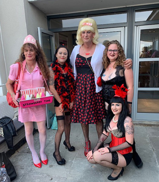 Image Copyright Andy B / TimeWarp - Click to return