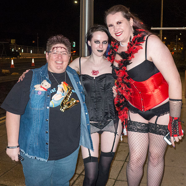 Image Copyright Nikki / TimeWarp - Click to return