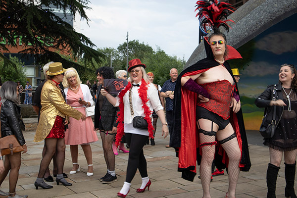 Image Copyright TWW / TimeWarp - Click to return