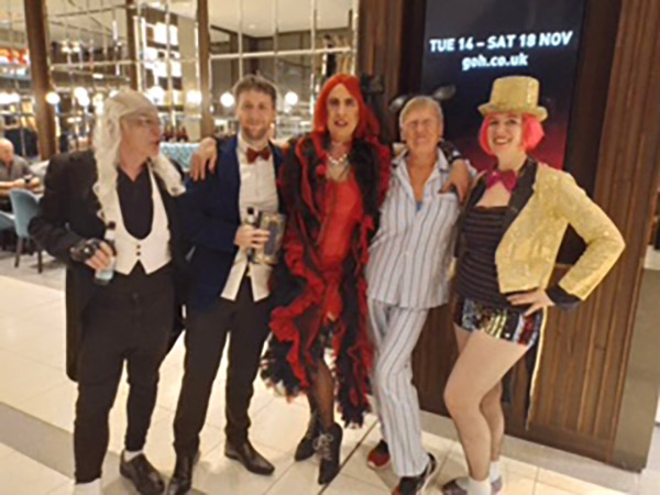 Image Copyright James H / TimeWarp - Click to return