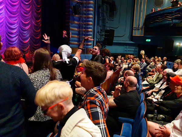 Image Copyright Glenn & Lesley / TimeWarp - Click to return