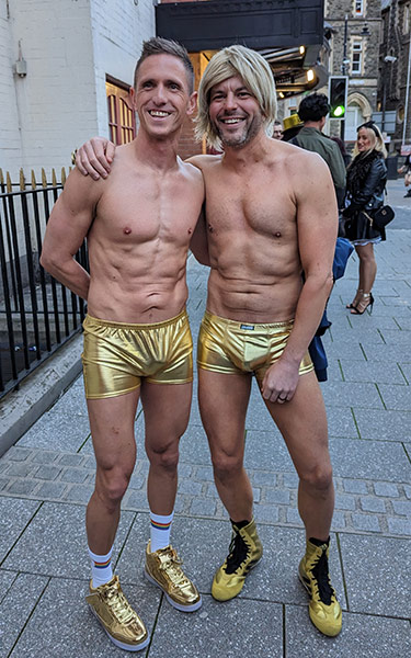 Image Copyright Shaun & Sue / TimeWarp - Click to return