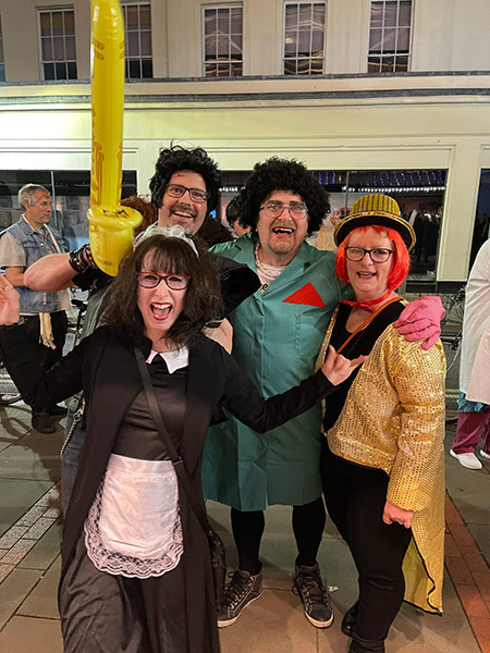 Image Copyright Pat H / TimeWarp - Click to return