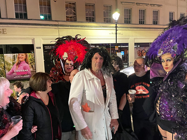 Image Copyright Pat H / TimeWarp - Click to return