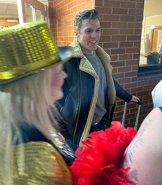 Image Copyright Pat H / TimeWarp - Click to return