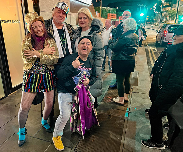 Image Copyright James W / TimeWarp - Click to return