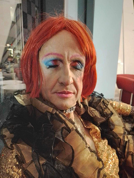 Image Copyright James H / TimeWarp - Click to return