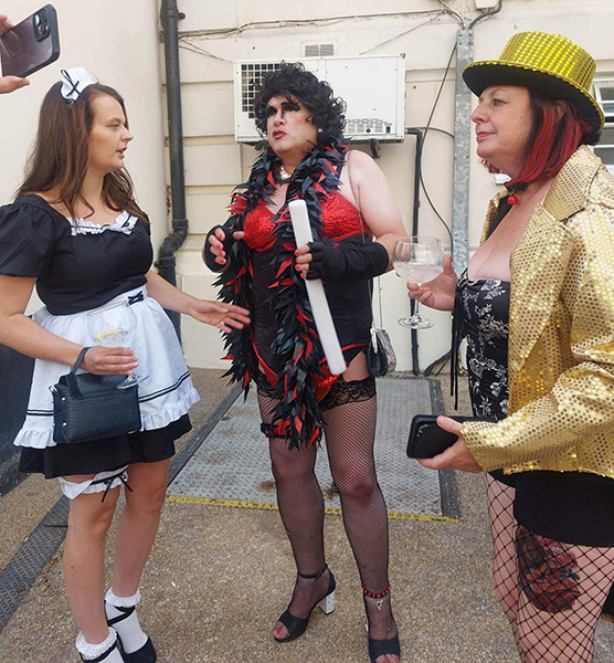 Image Copyright Lynn & Nigel / TimeWarp - Click to return