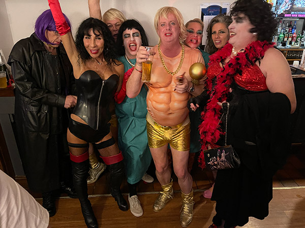 Image Copyright Pat H / TimeWarp - Click to return