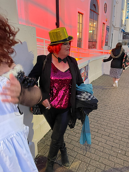 Image Copyright Pat H / TimeWarp - Click to return