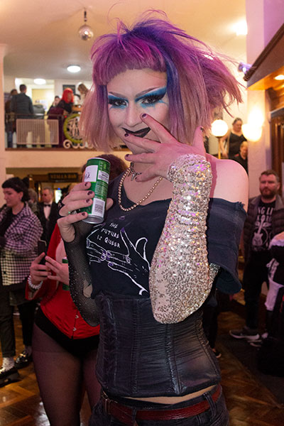 Image Copyright TWW / TimeWarp - Click to return