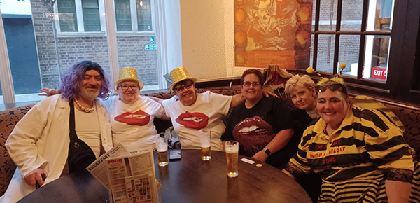 Image Copyright Shaun & Sue / TimeWarp - Click to return