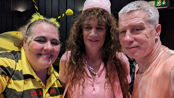 Image Copyright Shaun & Sue / TimeWarp - Click to return