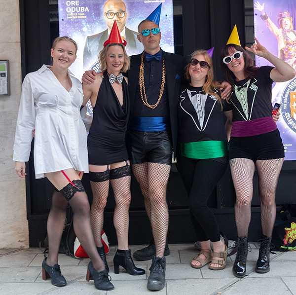 Image Copyright TWW / TimeWarp - Click to return