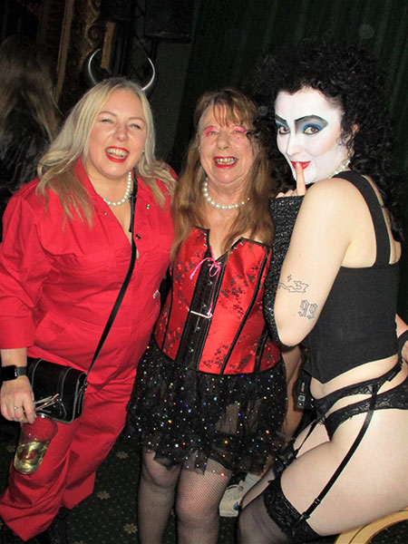 Image Copyright Julie J / TimeWarp - Click to return