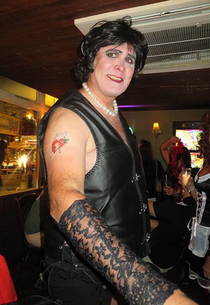 Image Copyright Glenn G / TimeWarp - Click to return