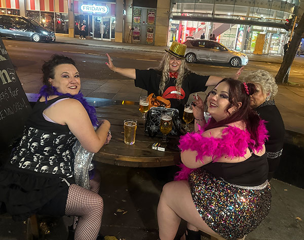 Image Copyright Pat H / TimeWarp - Click to return