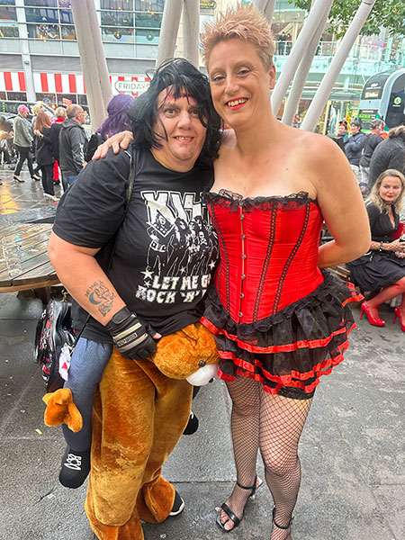 Image Copyright Pat H / TimeWarp - Click to return