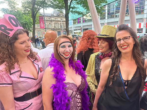 Image Copyright Pat H / TimeWarp - Click to return