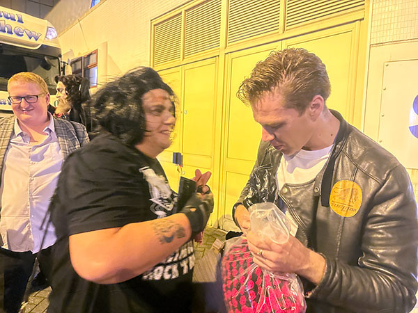 Image Copyright Pat H / TimeWarp - Click to return