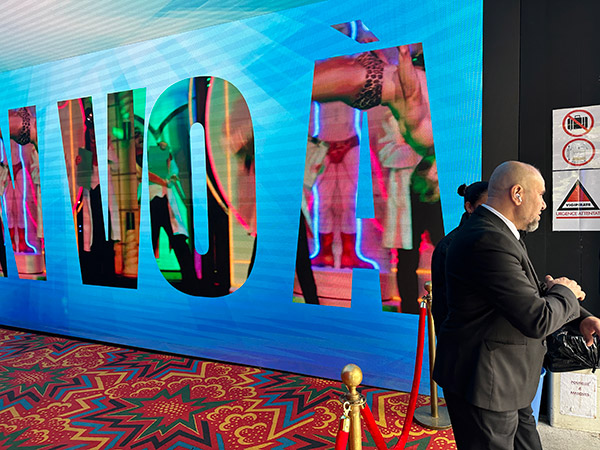 Image Copyright Pat H / TimeWarp - Click to return