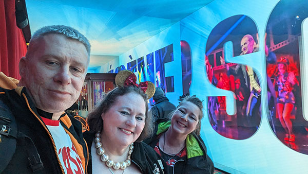 Image Copyright Shaun & Sue / TimeWarp - Click to return