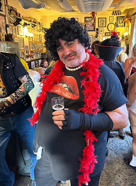 Image Copyright Pat H / TimeWarp - Click to return