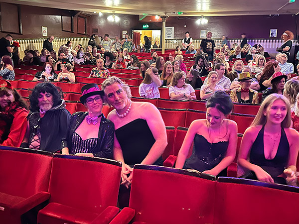 Image Copyright Pat H / TimeWarp - Click to return