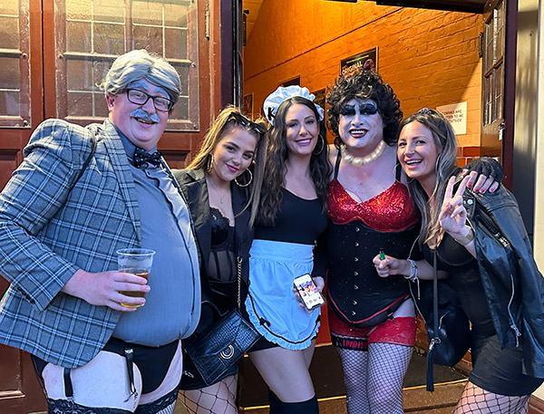 Image Copyright Pat H / TimeWarp - Click to return