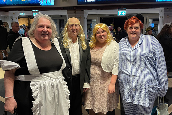 Image Copyright Pat H / TimeWarp - Click to return