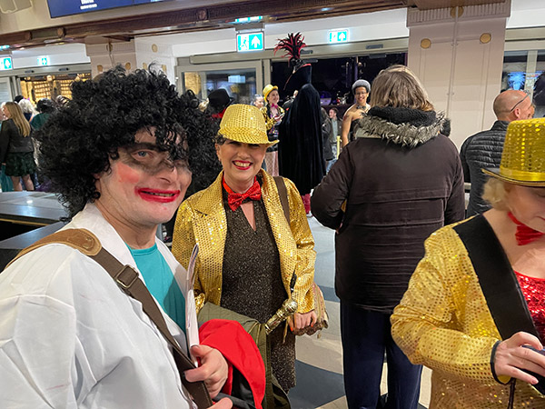 Image Copyright Pat H / TimeWarp - Click to return