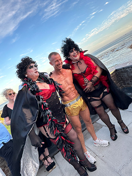 Image Copyright Pat H / TimeWarp - Click to return