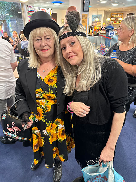 Image Copyright Pat H / TimeWarp - Click to return