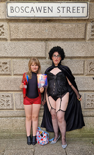 Image Copyright Rebecca / TimeWarp - Click to return