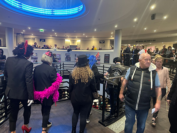 Image Copyright Pat H / TimeWarp - Click to return