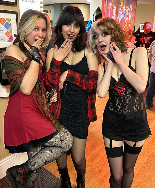 Image Copyright Pat H / TimeWarp - Click to return