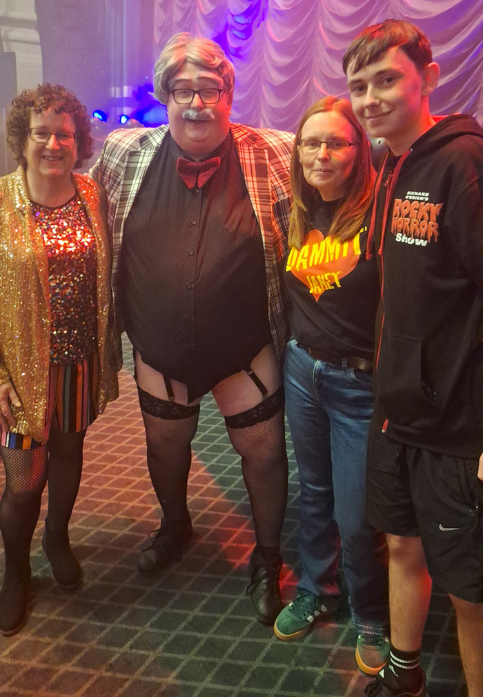 Image Copyright Helen and Max / TimeWarp - Click to return