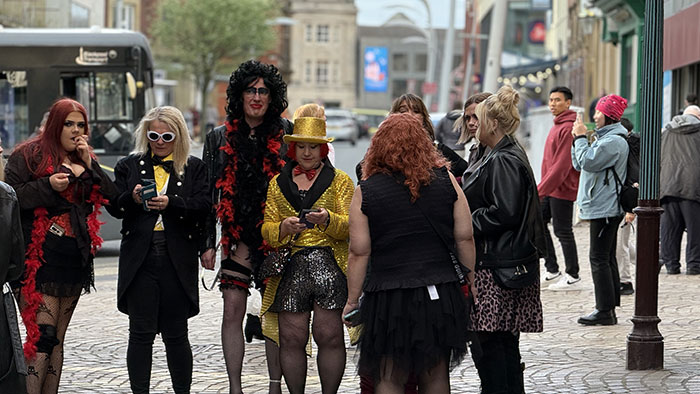 Image Copyright Peter B / TimeWarp - Click to return