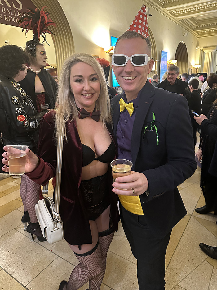 Image Copyright Pat H / TimeWarp - Click to return