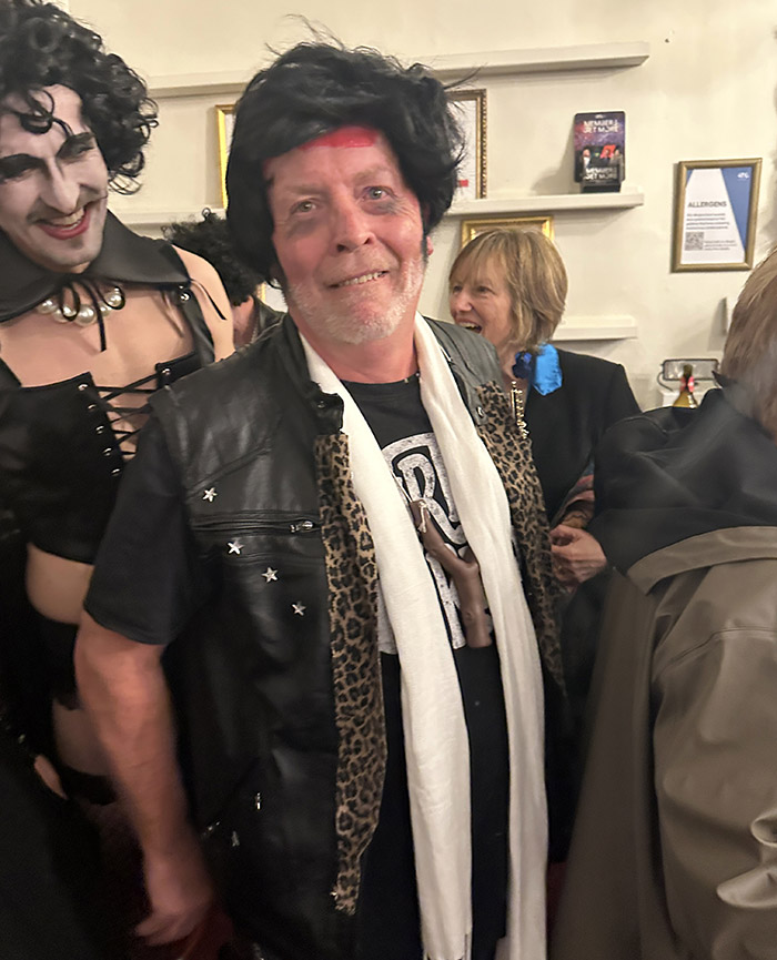 Image Copyright Pat H / TimeWarp - Click to return