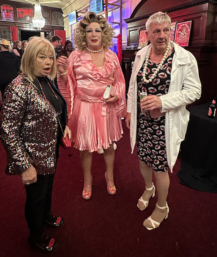 Image Copyright Pat H / TimeWarp - Click to return