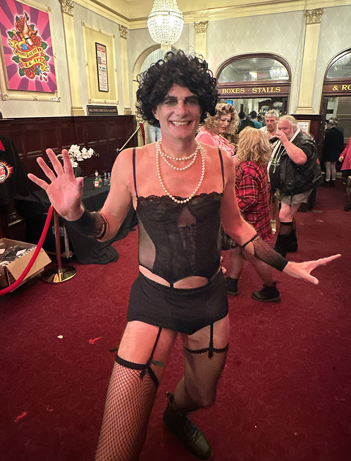 Image Copyright Pat H / TimeWarp - Click to return