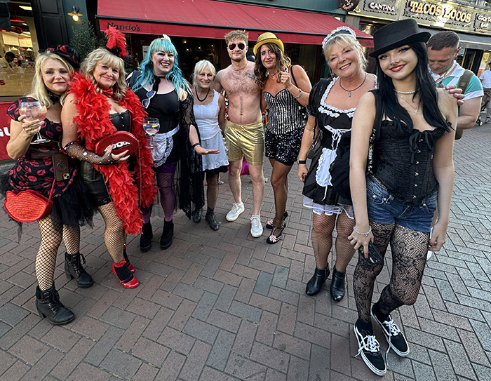 Image Copyright Pat H / TimeWarp - Click to return