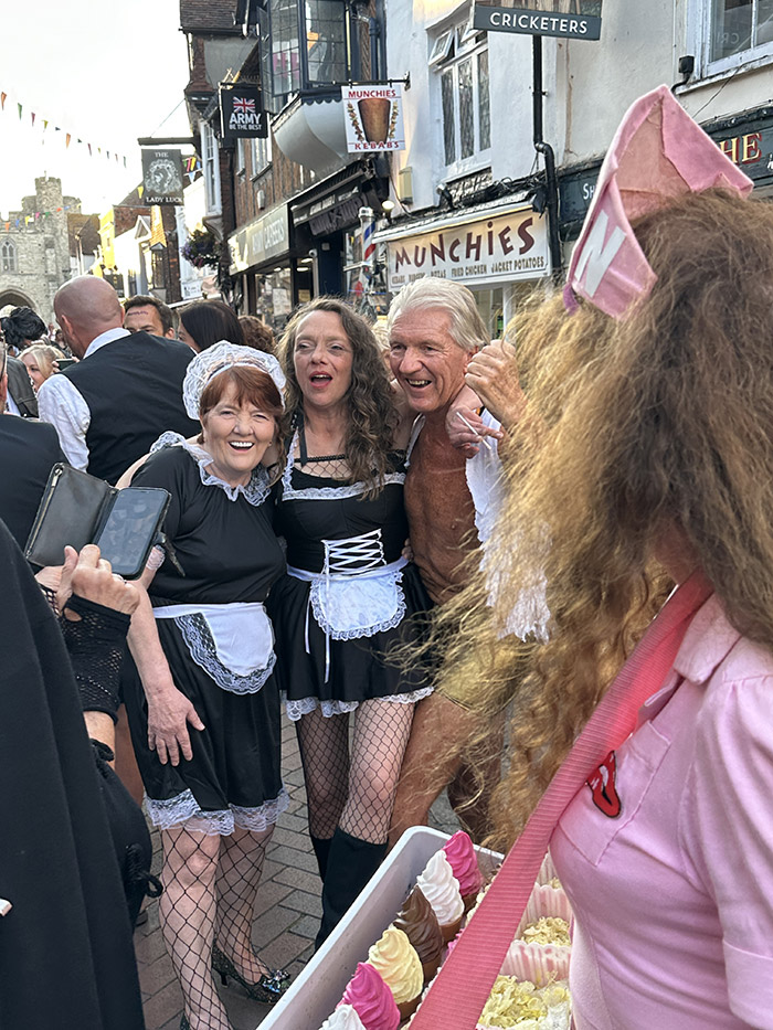 Image Copyright Pat H / TimeWarp - Click to return