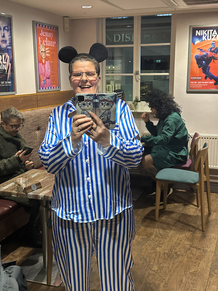 Image Copyright Pat H / TimeWarp - Click to return