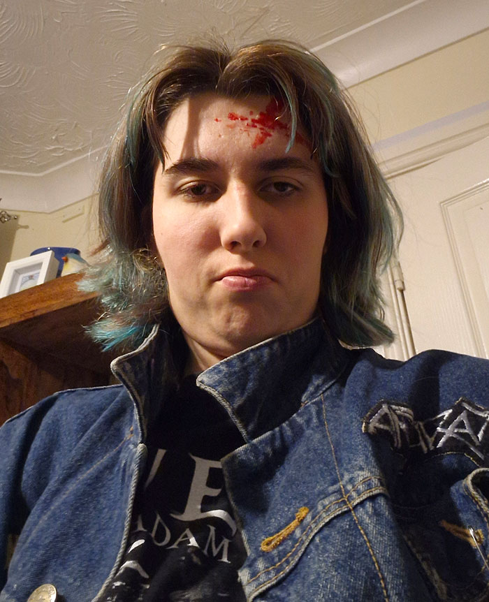 Image Copyright Rhianna / TimeWarp - Click to return